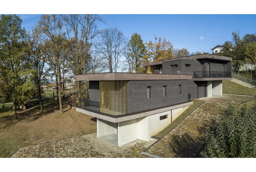 Genesis 600